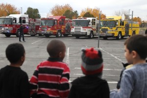 web1_FD-TOY-DELIVERIES_121814EV_007_4